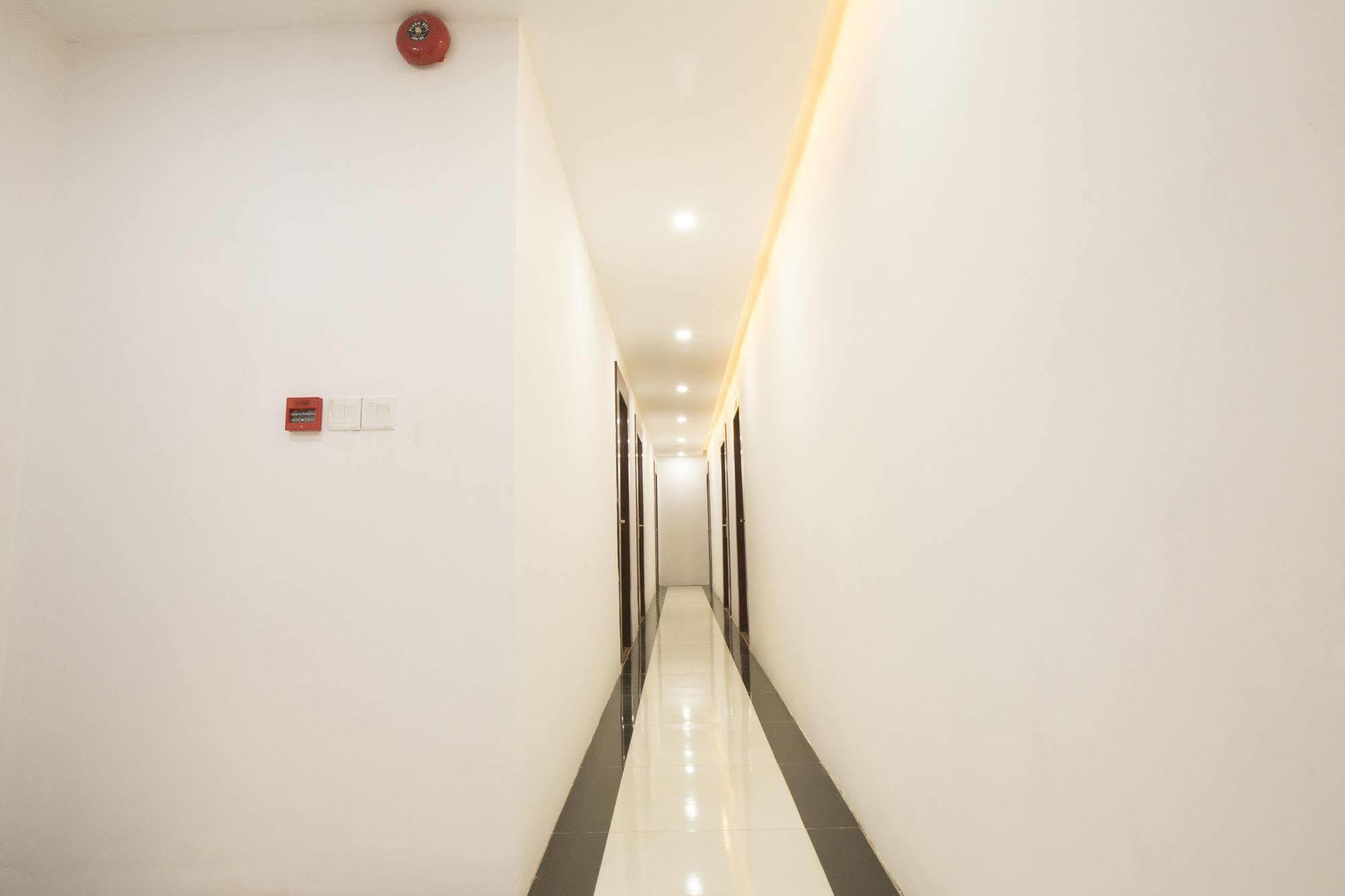 Hotel Sunny Mandalay Exterior foto